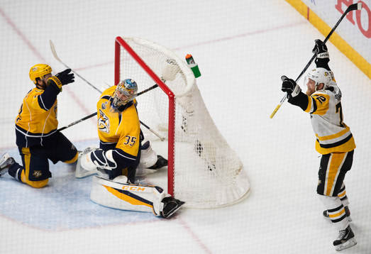Pittsburghs Patric Hörnqvist jublar