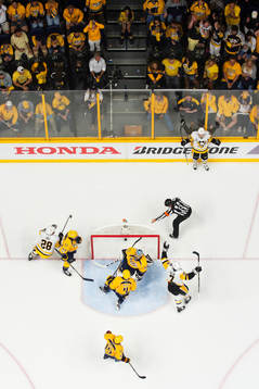 Pittsburghs Ian Cole, Matt Cullen och Patric Hörnqvist