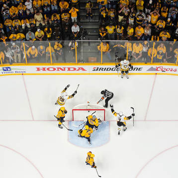 Pittsburghs Ian Cole, Matt Cullen och Patric Hörnqvist