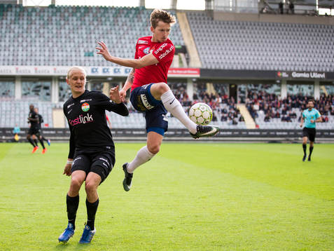 Örgrytes Andreas Östling mot Dalkurds Henrik Löfkvist