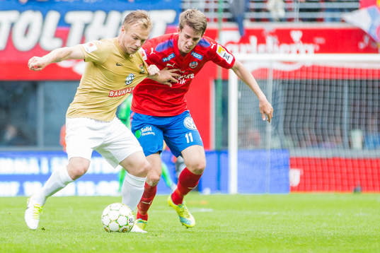 Brommapojkarnas Christopher Brandeborn och Helsingborgs