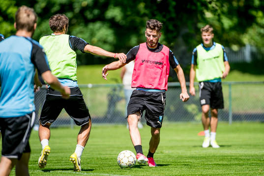 Magnus Wolff Eikrem mot Erdal Rakip
