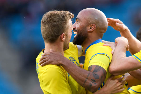 Sveriges Samuel Armenteros jublar