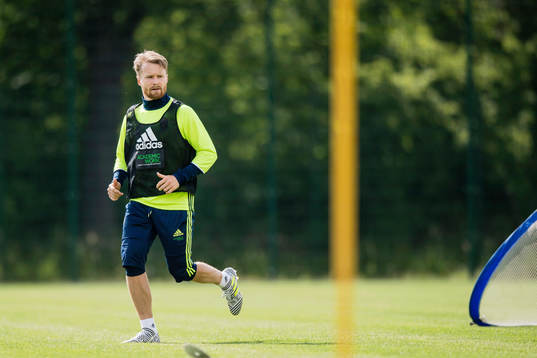 Jacob Une Larsson