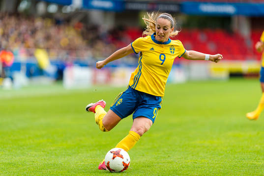 Sveriges Kosovare Asllani