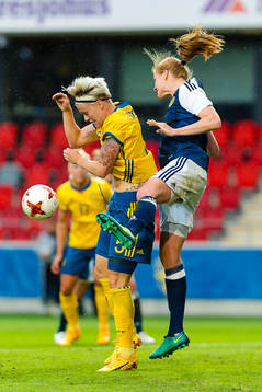 Sveriges Nilla Fischer oroar i straffområdet
