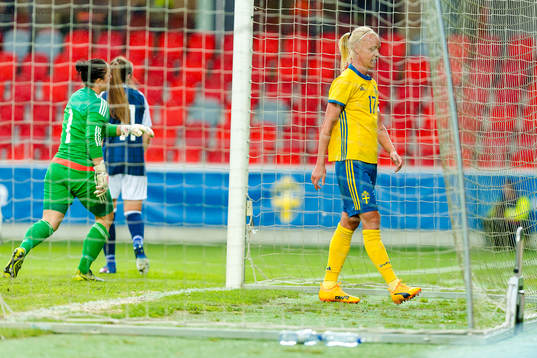 Sveriges Caroline Seger deppar