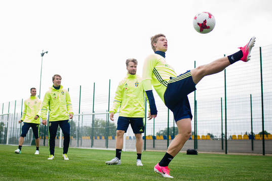 Simon Tibbling , Jacob Une Larsson och Alexander Fransson
