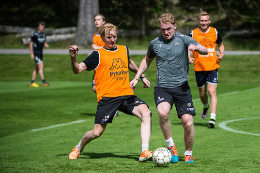 Frölundas Rasmus Dahlin och Carl Grundström