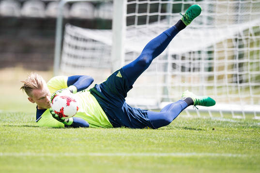 målvakt Pontus Dahlberg