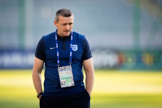 Englands förbundskapten Adrian Boothroyd