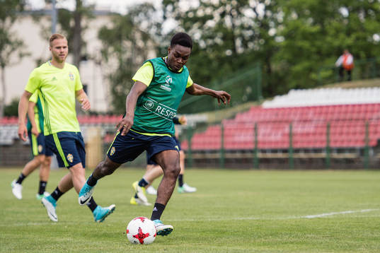 Joel Asoro