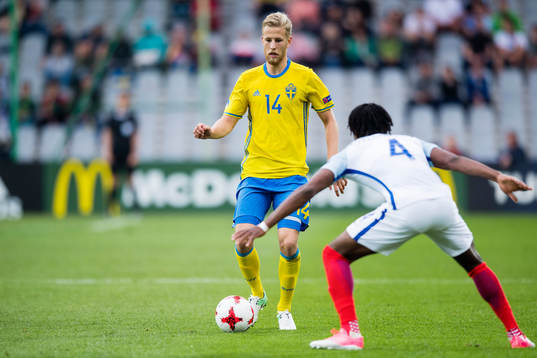 Sveriges Filip Dagerstål utmanar Englands Nathaniel