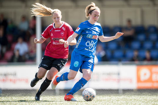 Örebros Marina Pettersson-Engström  matchen i Amerikansk