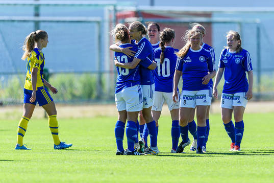 Stattenas spelare jublade