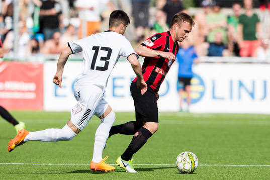 GAIS Emin Grozdanic jagar Brommapojkarnas Christopher