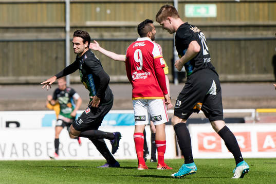 Varbergs Oliver Stanisic jublar