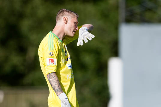 Degerfors målvakt Jesse Öst deppar