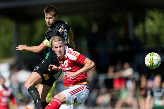 Varbergs Gabriel Altemark-Vanneryr och Degerfors Hampus