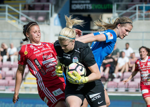Piteås Hanna Pettersson och Eskilstunas Sarah Bergman och