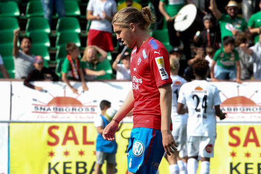 Helsingborgs Charlie Weberg deppar