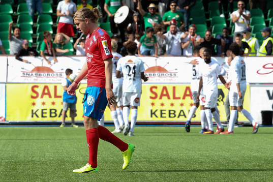 Helsingborgs Charlie Weberg deppar