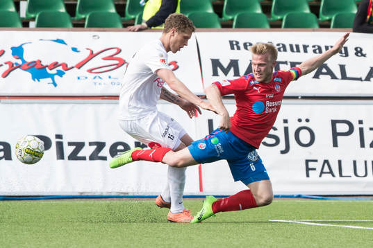 Dalkurds Alexander Ekblad och Helsingborgs Andreas Landgren