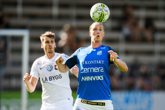 Norrbys Marcus Översjö och Örgrytes Johan Hammar