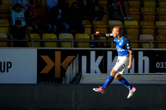 Norrbys Jesper Brandt jublar