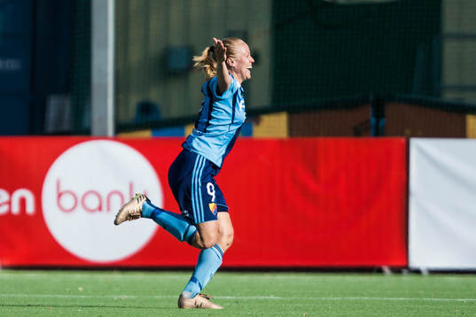 Djurgårdens Mia Jalkerud jublar