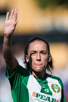 Hammarbys Anna Oskarsson innan fotbollsmatchen i
