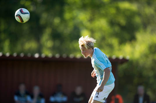 IFK Hässleholms Gustaf Lindroth nickar i matchen i