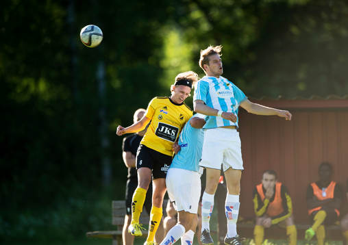 IFK Hässleholms Filip Ranmo i matchen i division 2 mellan