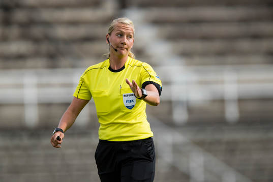 Domare Tess Olofsson