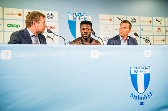 Malmö FFs presschef Peter Åhlander och sportchef Daniel