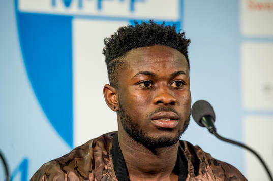 Malmö FF presenterar Kingsley Sarfo som ny spelare i