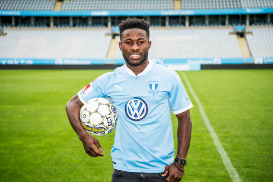 Malmö FF presenterar Kingsley Sarfo som ny spelare i