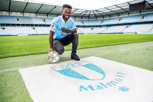 Malmö FF presenterar Kingsley Sarfo som ny spelare i