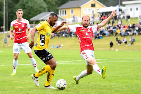 Elfsborgs Alex Dyer och Kalmars Markus Thorbjörnsson