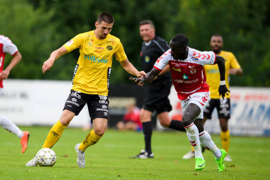 Elfsborgs Ibrahim Dresevic och Kalmars Papa Alioune Diouf