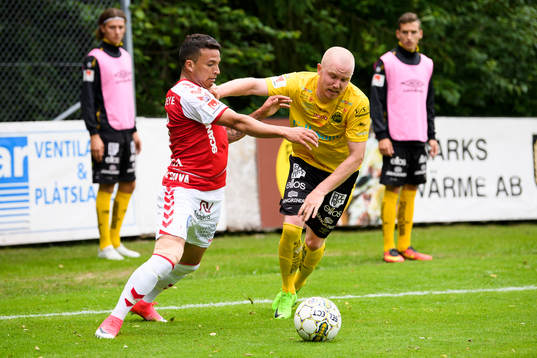 Kalmars Ismael Silva Lima och Elfsborgs Simon Lundevall