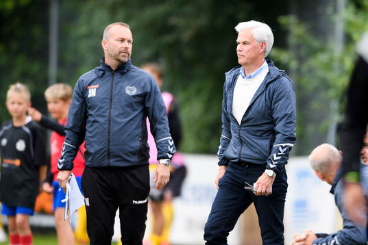 Kalmars tränare Nanne Bergstrand och assisterende tränare