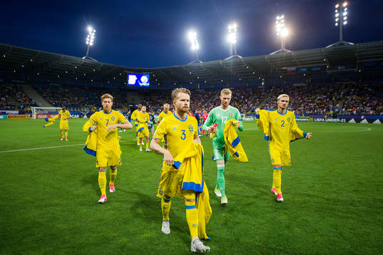 Sveriges Alexander Fransson, Jacob Une Larsson, målvakt
