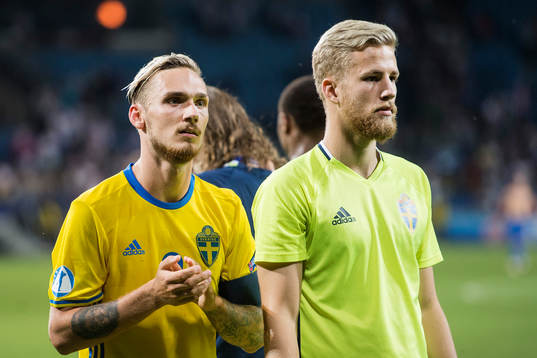 Sveriges Linus Wahlqvist och Filip Dagerstål deppar