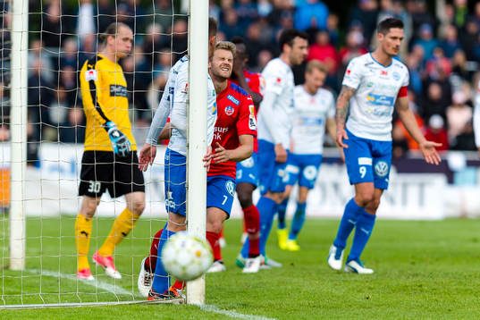 Helsingborgs Viktor Ljung deppar