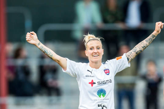 Rosengårds Anja Mittag jublar