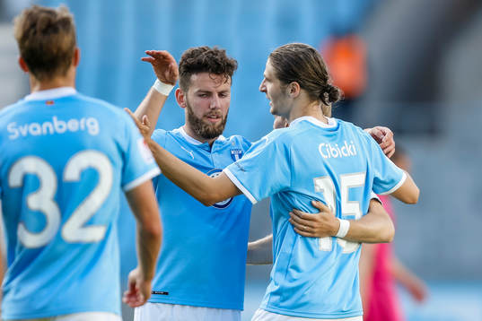 Malmö FFs Pawel Cibicki jublar
