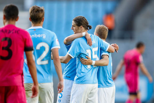 Malmö FFs Pawel Cibicki jublar