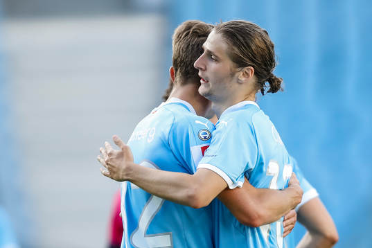 Malmö FFs Pawel Cibicki jublar