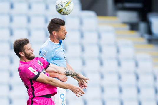 Zagrebs Ante Majstorovic  i nickduell med Malmö FFs Markus